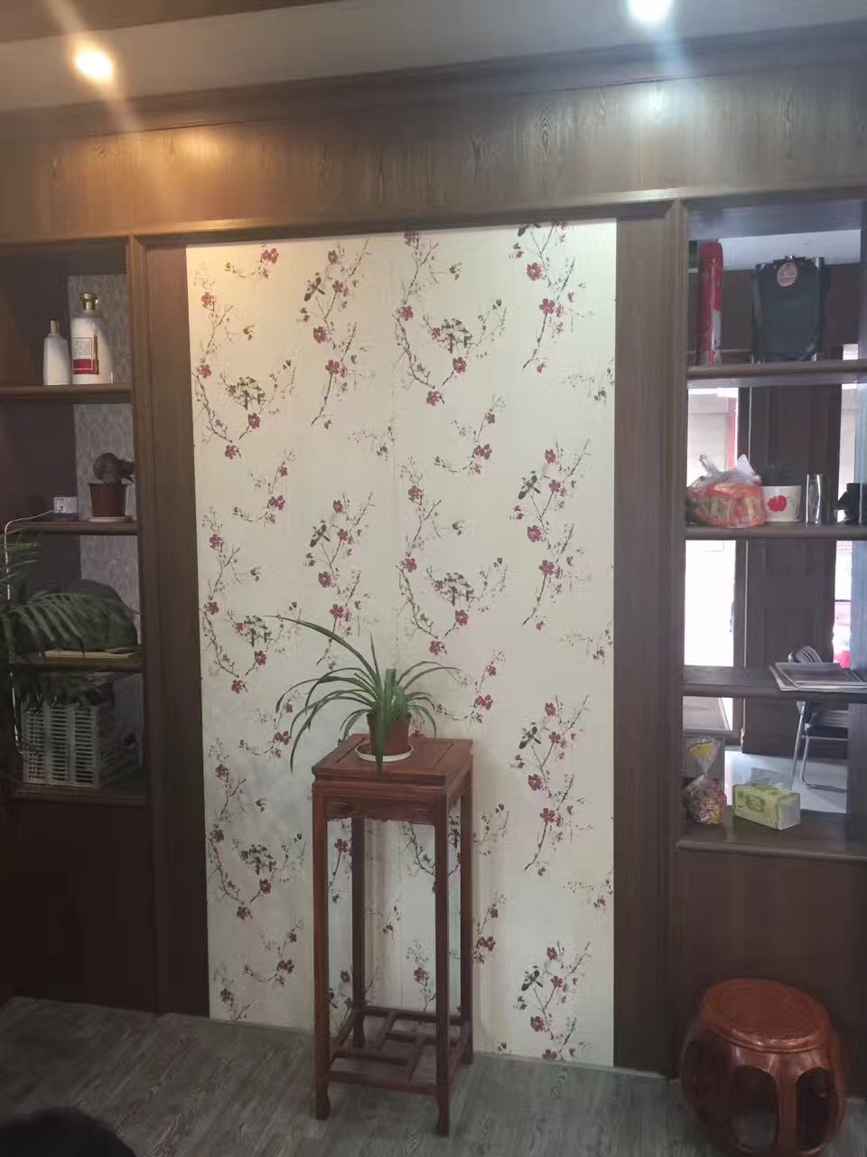 翼縣集成墻面為何廠家報價不同_1