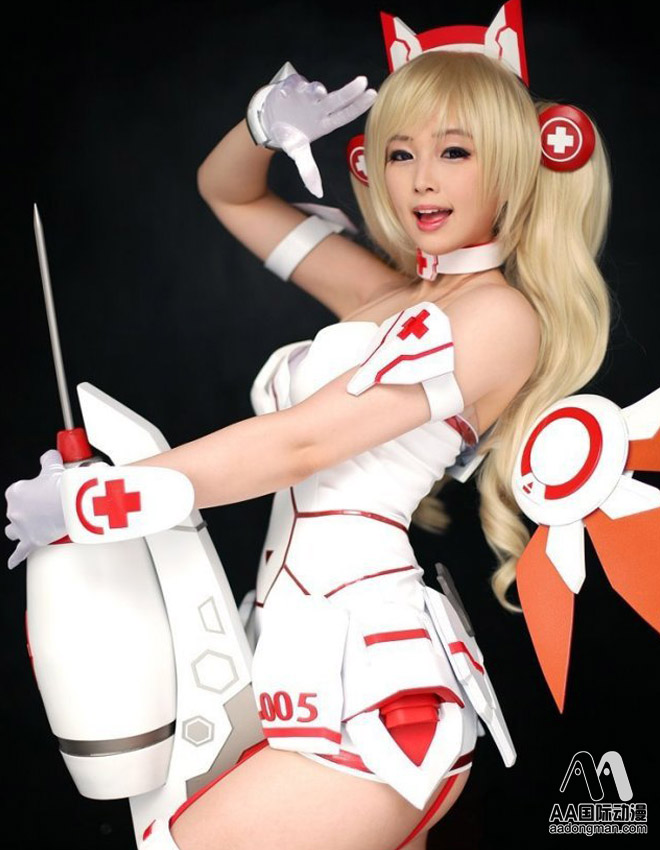 預(yù)警，高溫cosplay豪放來(lái)襲，欣賞請(qǐng)自帶冰塊！（圖）_7