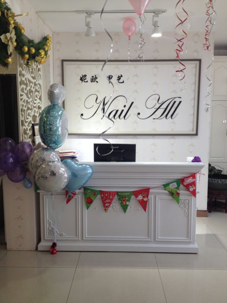 現(xiàn)在什么樣的美甲店吃香_1