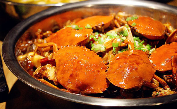 投資春哥肉蟹煲加盟費(fèi)是多少錢(qián)（圖）_2