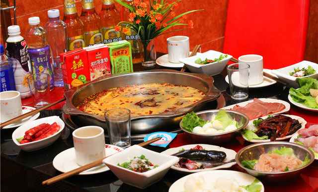 鹽工號(hào)子自助火鍋加盟多少錢(qián)（圖）_3