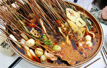 仟味阿婆串串香加盟流程是怎樣的（圖）_1