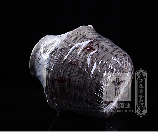 正宗的洞藏老酒工藝（圖）_1