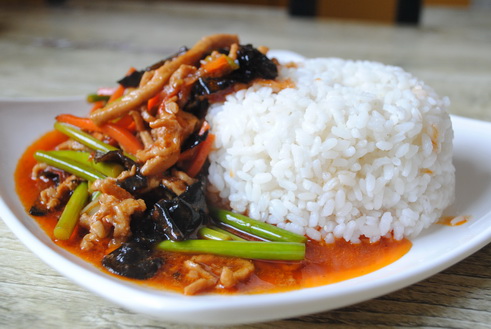 學(xué)做蓋澆飯培訓(xùn)，陽(yáng)江哪里有學(xué)蓋澆飯培訓(xùn)（圖）_3