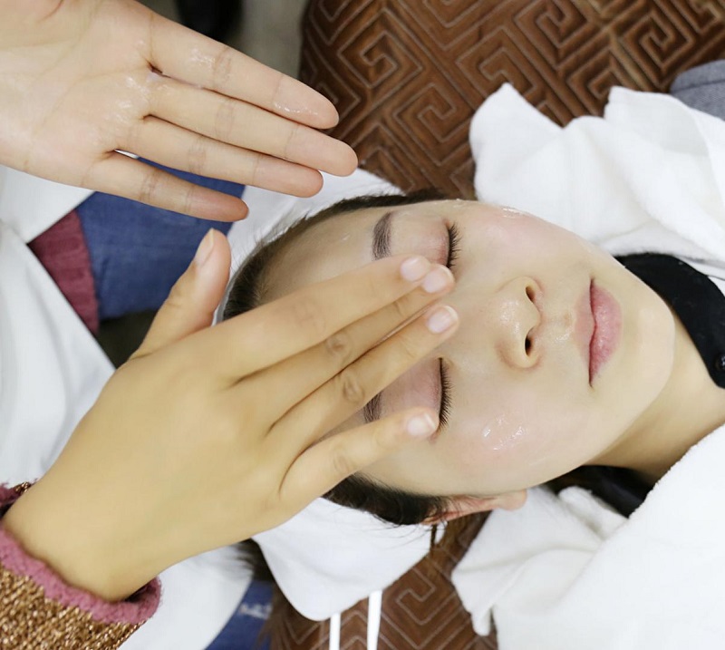 皮膚管理備受青睞韓綺繡持續(xù)領(lǐng)航培訓(xùn)市場_2