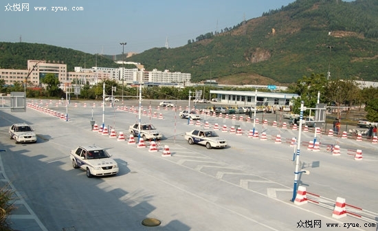 常德考駕照哪個(gè)駕校好，通過率高_(dá)2