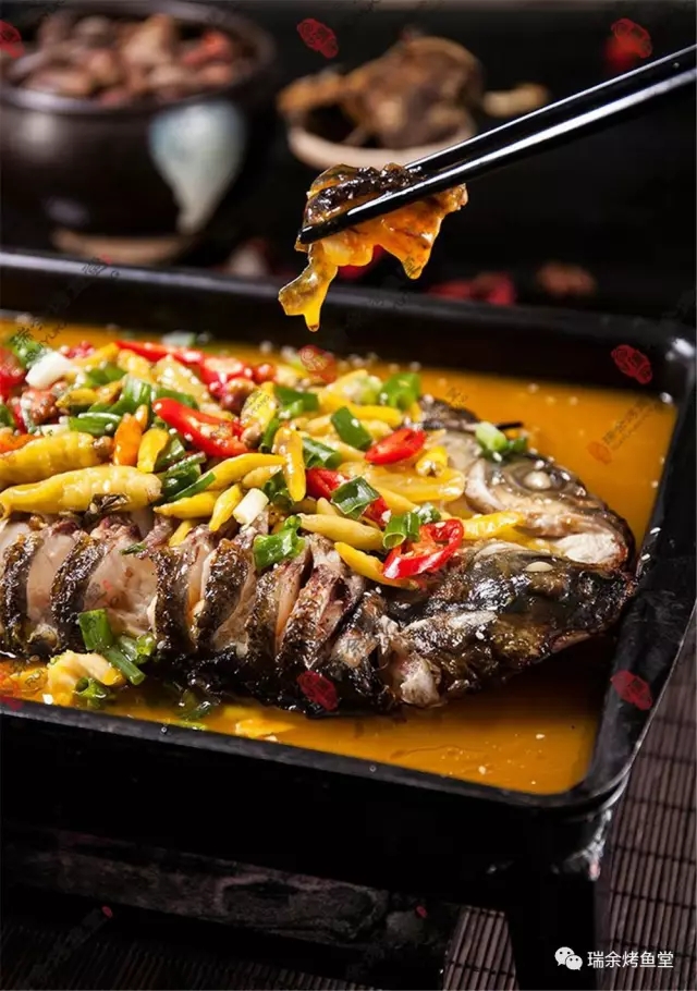 烤魚(yú)加盟店如何挑選新鮮的魚(yú)_1