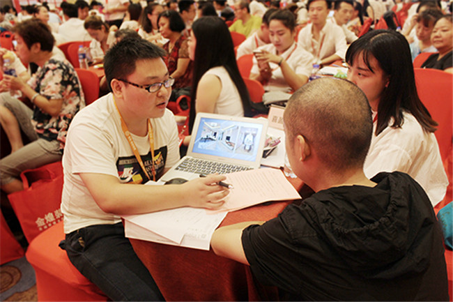 金煌裝飾“整裝標(biāo)準(zhǔn)”：行業(yè)首發(fā)，引領(lǐng)發(fā)展（圖）_3