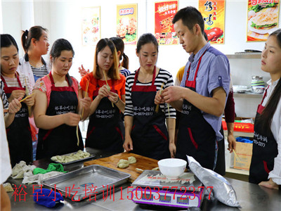 小吃培訓首選南陽特色裕早培訓小吃學校（圖）_3