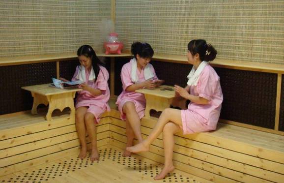 名老中醫(yī)：蒸一蒸防中暑提高自身免疫力（圖）_1