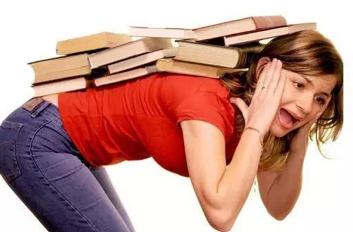 不想被腰椎間盤突出疼痛日夜折磨？我們該怎么辦？_1