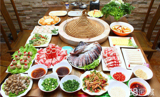 蒸汽海鮮火鍋加盟店加盟費多少（圖）_1