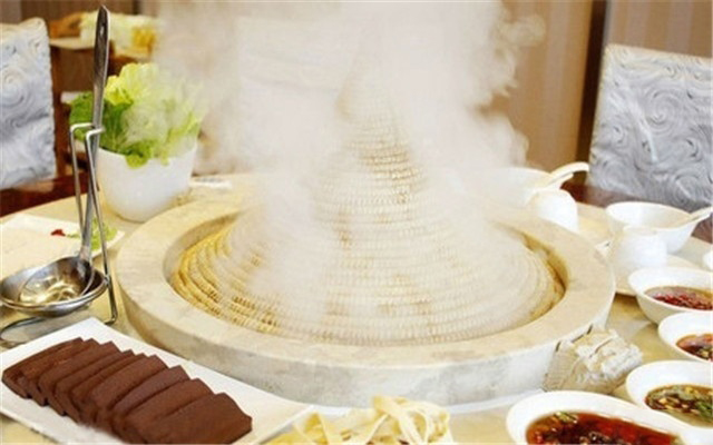 江蘇蒸汽海鮮鍋石鍋魚(yú)加盟費(fèi)多少（圖）_2