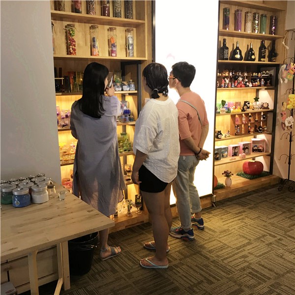 新成員加盟啦！解店長加盟陶藝生活館（圖）_4