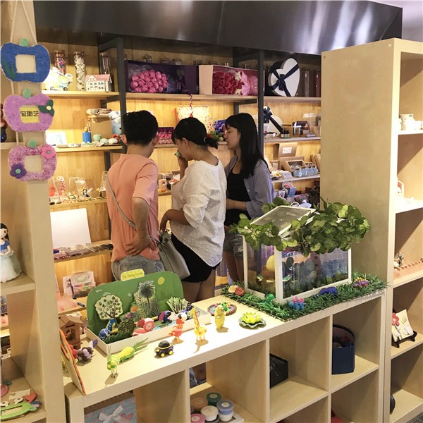 新成員加盟啦！解店長加盟陶藝生活館（圖）_6