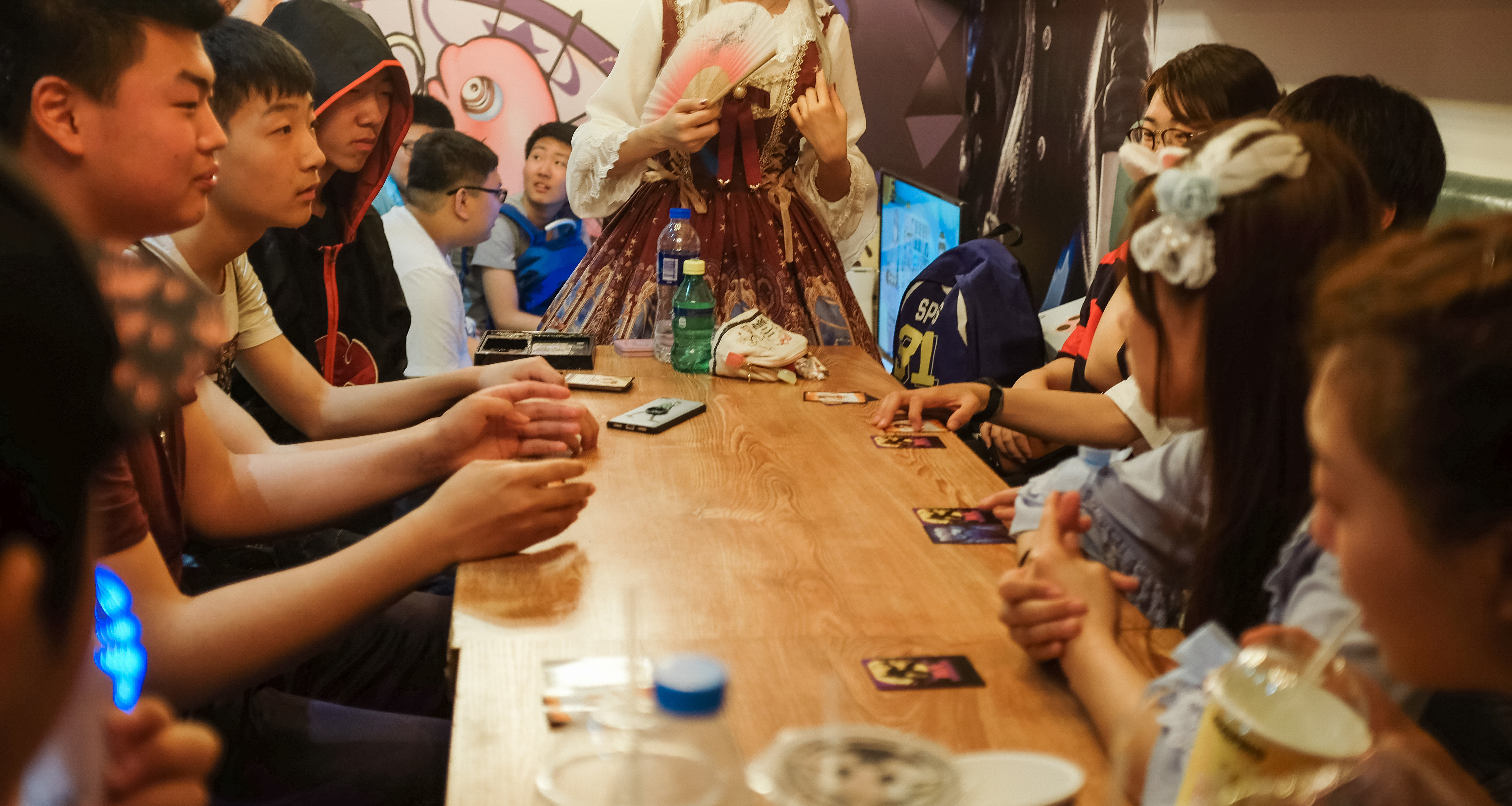 特色奶茶店如何在大學(xué)城中生存（圖）_2