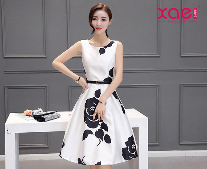 廣州怎么樣開(kāi)好服裝店，香炫兒女裝加盟市場(chǎng)消費(fèi)主流（圖）_1