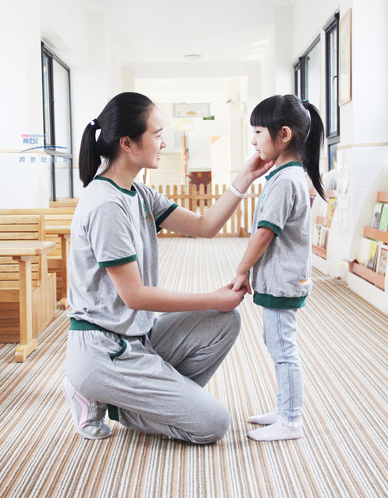 為什么幼兒園要統(tǒng)一園服？原來(lái)有這么多好處！_4