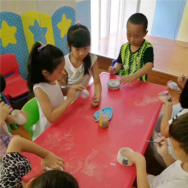 姜店長(zhǎng)的手工綜合陶藝館就是這么地好玩有趣(圖)_2