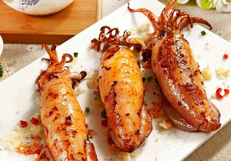 雞翅包飯爆炸大魷魚(yú)加盟多少錢(qián)_2