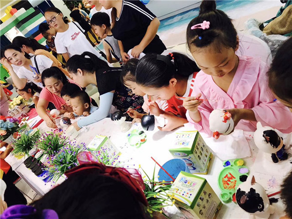 彩繪陶土，畫出心中所想的模樣。DIY蠟燭店的分享（圖）_2