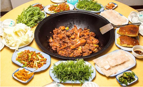 劉羅鍋鐵鍋燉加盟多少錢_3