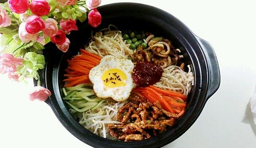 婁底哪里有學(xué)石鍋拌飯技術(shù)（圖）_1