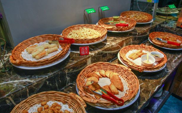 轱轱軒烤涮自助加盟多少錢_1