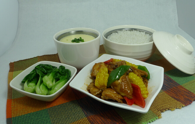 現(xiàn)在快天下中式快餐加盟費多少錢（圖）_1