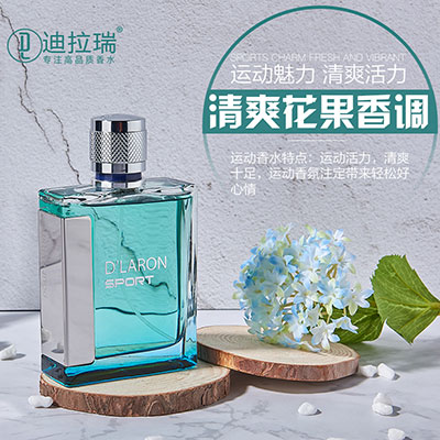 都市白領(lǐng)適合用哪些香水？用迪拉瑞秀出自我（圖）_1