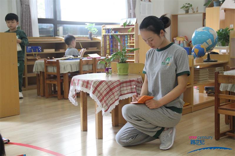 蒙氏教育的園長(zhǎng)們，你知道蒙氏教學(xué)是怎樣以孩子為中心的嗎？_5