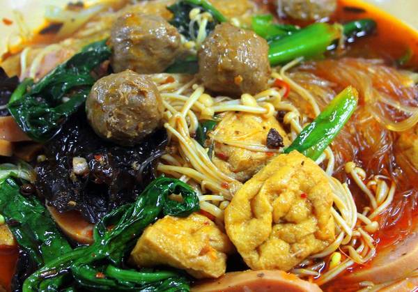 哪里有學(xué)麻辣燙技術(shù)?哪里有麻辣燙教學(xué)(圖)_2