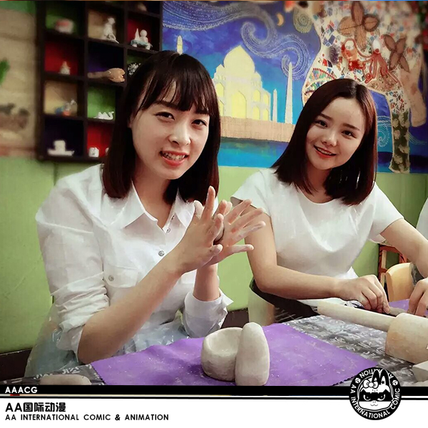 AA國際動(dòng)漫：開個(gè)陶藝店利潤如何？（圖）_1