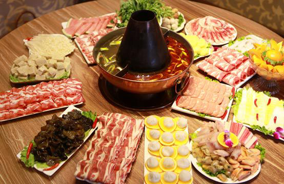 順手簽轉(zhuǎn)轉(zhuǎn)小火鍋加盟費是多少（圖）_1