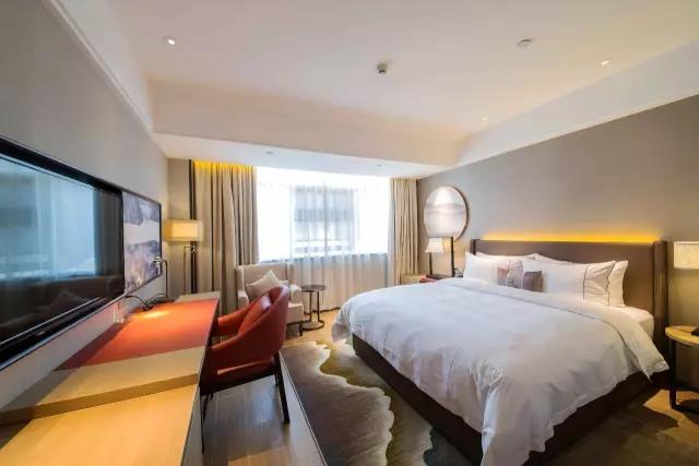 五星級(jí)酒店加盟盈利的竅門（圖）_2