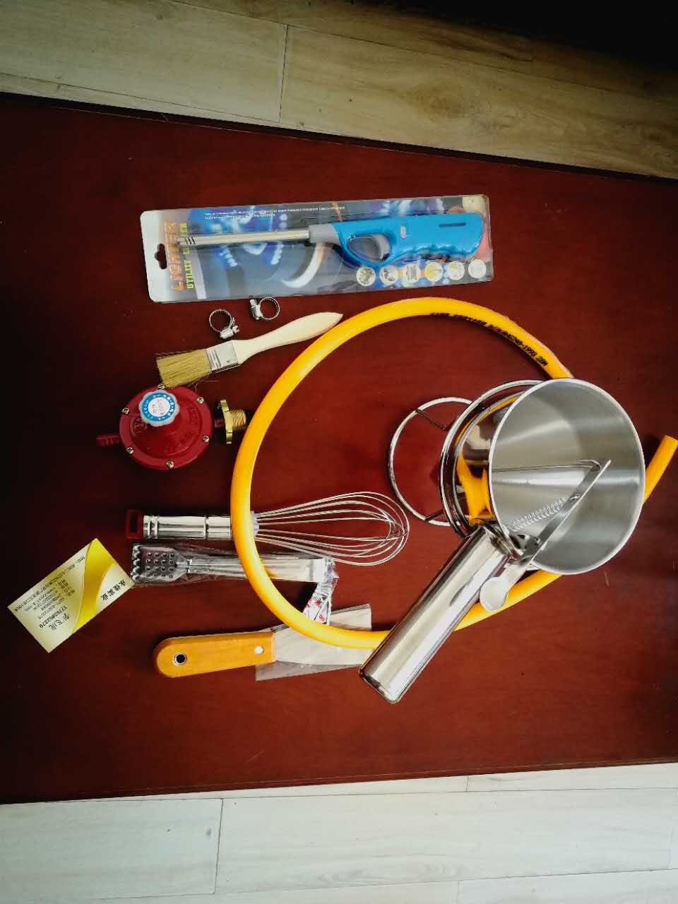 洛陽蛋肉堡機(jī)器哪里有賣的？有蛋肉堡技術(shù)培訓(xùn)嗎（圖）_2