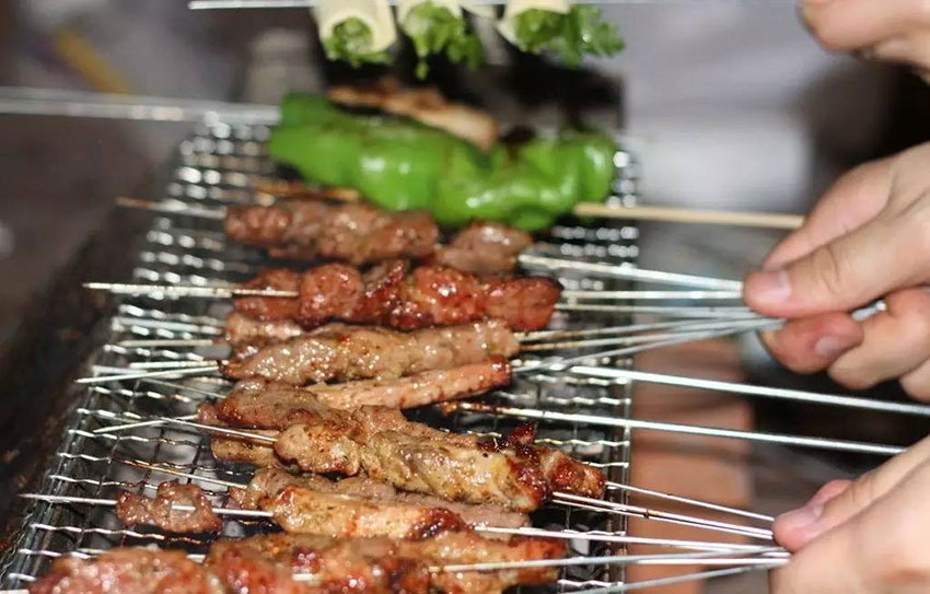 長(zhǎng)沙夜宵燒烤大排檔技術(shù)培訓(xùn)（圖）_17