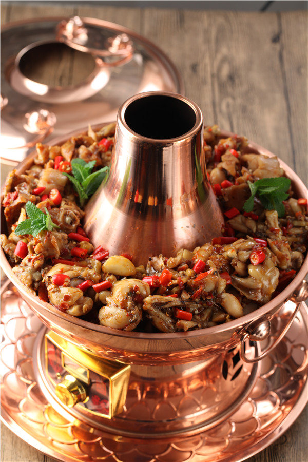 牛蛙主題餐廳選擇北龍牛蛙火鍋復(fù)合美味一店盡享_1