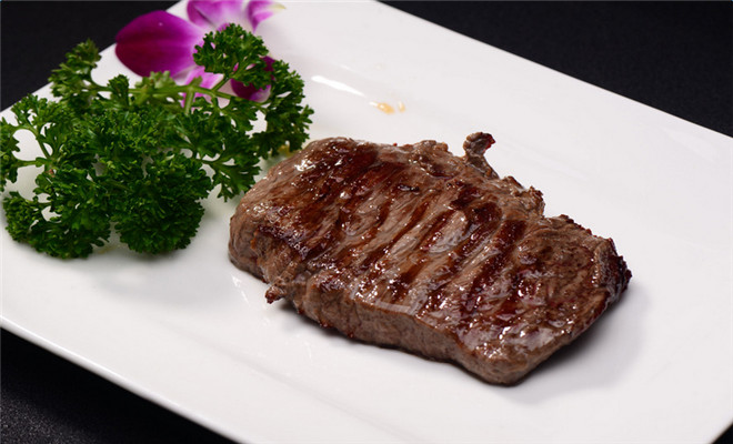 我想知道加盟勝豪客牛排西餐的利潤多少_2