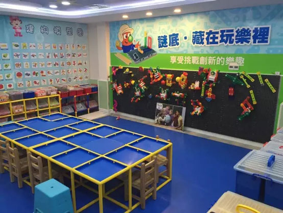 蓝天豚硅藻壁材暑期为全国32家幼儿园换新装（图）_3