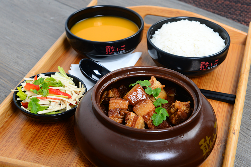 福建憨小二加盟費多少2017創(chuàng)業(yè)就選它_2