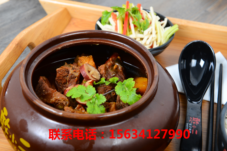 憨小二壇子燜肉誠邀加盟（圖）_1
