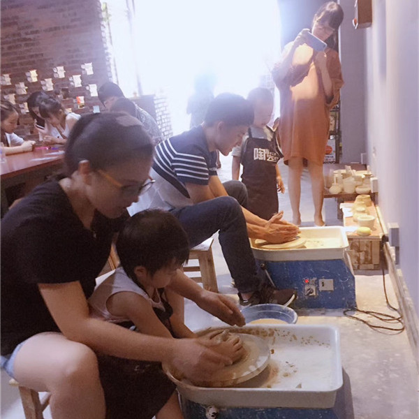 兒童手工店－放學(xué)后的悠閑時光，創(chuàng)意手工陶藝店的分享（圖）_5