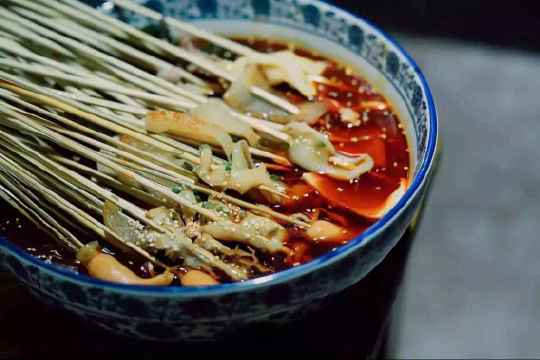 寬巷子串串香加盟特色小吃火爆招商中（圖）_2