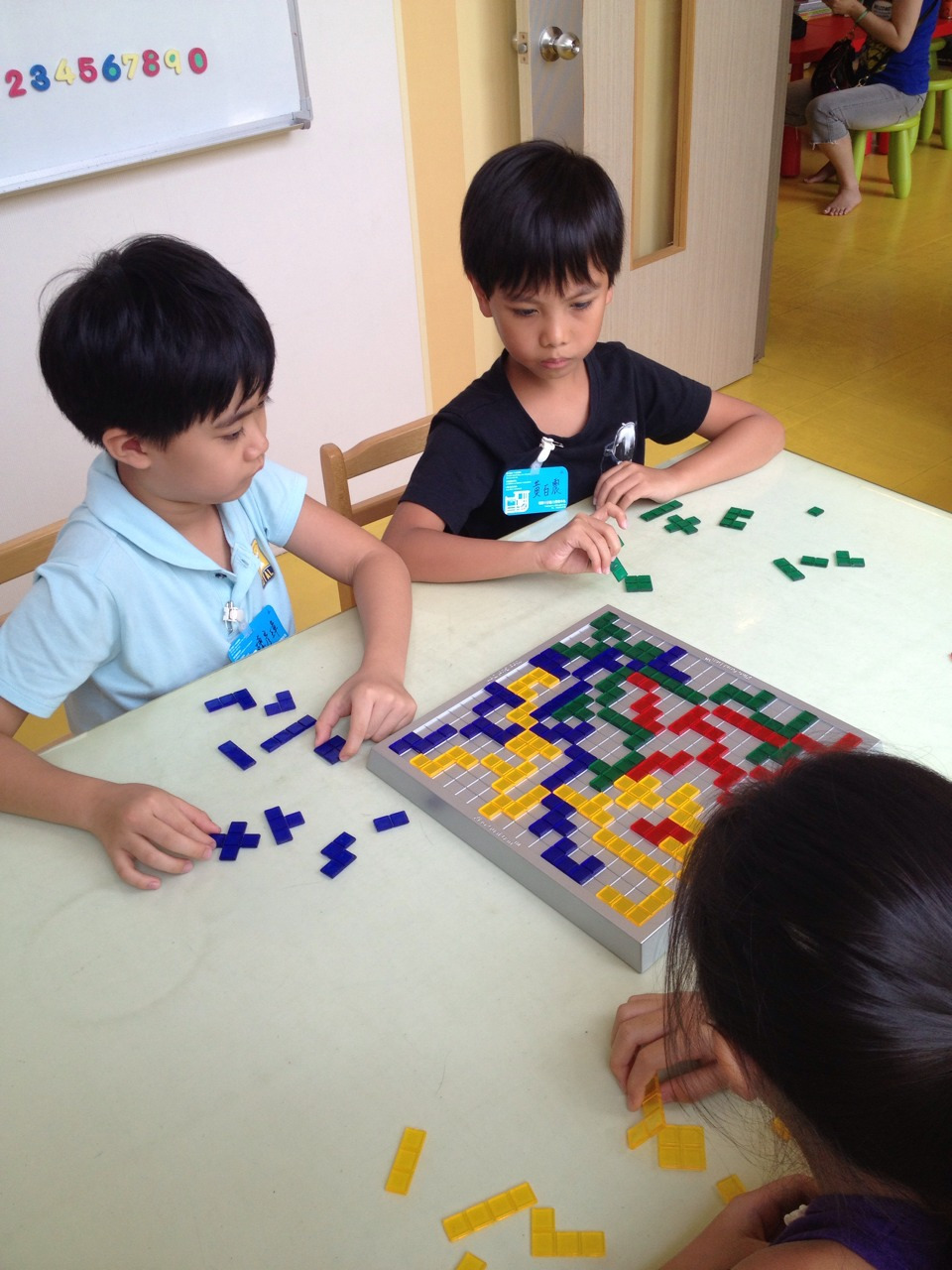 給孩子上全腦開發(fā)課程有用嗎？（圖）_2