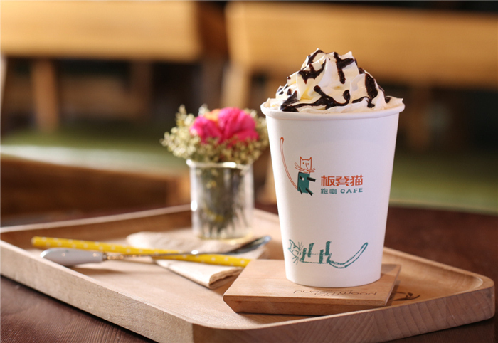 杭州餐飲品牌設(shè)計(jì)：解鎖“她經(jīng)濟(jì)”，首先你要會(huì)撩_8