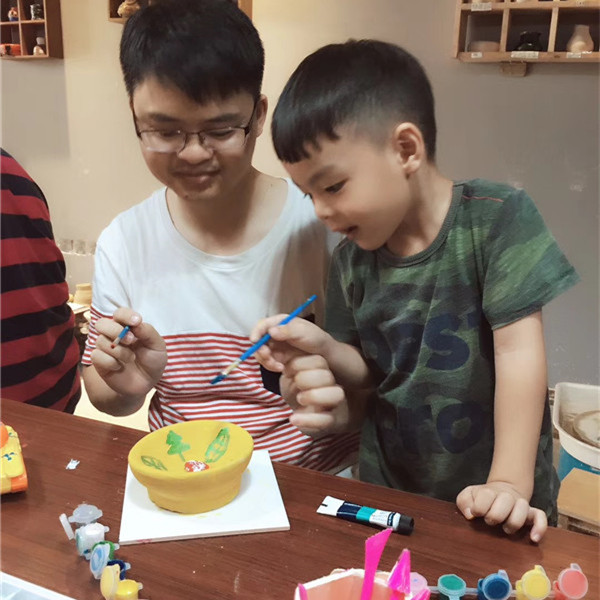 兒童手工項(xiàng)目－周末熊孩子王，手工陶藝店的分享（圖）_4