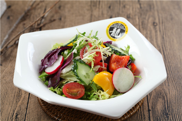 重慶麻辣火鍋品牌北龍牛蛙火鍋?zhàn)プ∈袌?chǎng)風(fēng)向標(biāo)出奇制勝（圖）_1