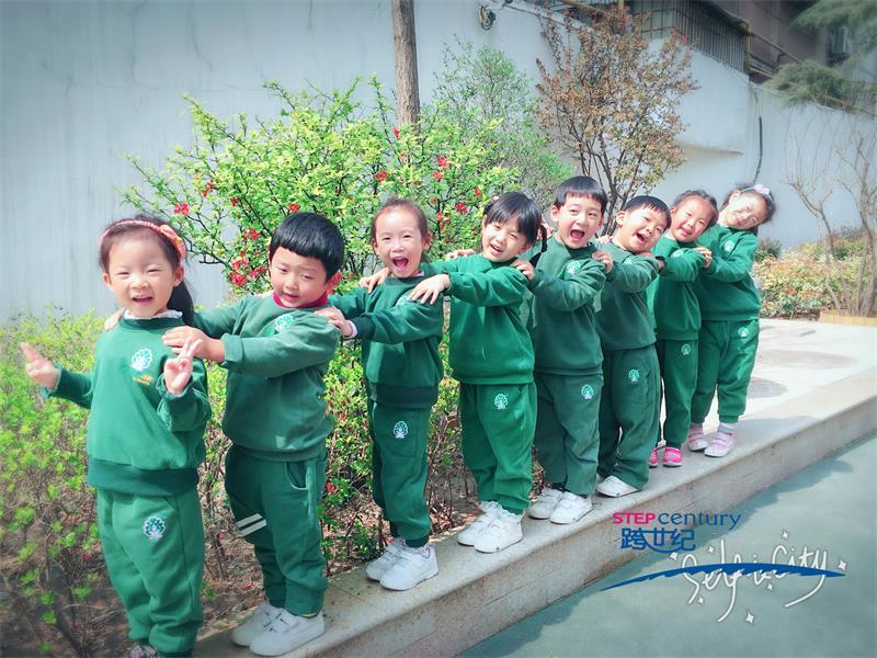 幼兒園市場發(fā)展?jié)摿薮?，選擇幼兒園加盟掌握先機_2