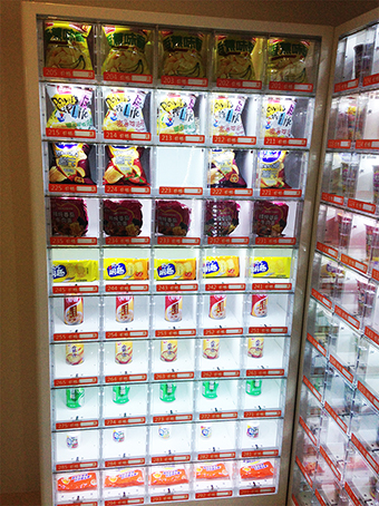 飲料食品自動(dòng)售貨機(jī)一臺(tái)每月的盈利一般能否保持在兩千元以上？_2